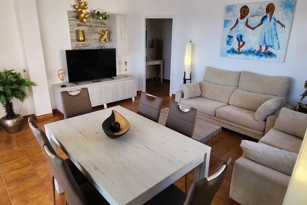 Inside Of The Sea Apartment Tavernes de Valldigna Bagian luar foto